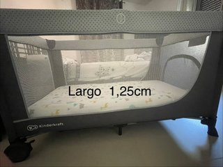 Cuna de viaje Kinderkraft con colchón