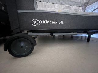 Cuna de viaje Kinderkraft con colchón
