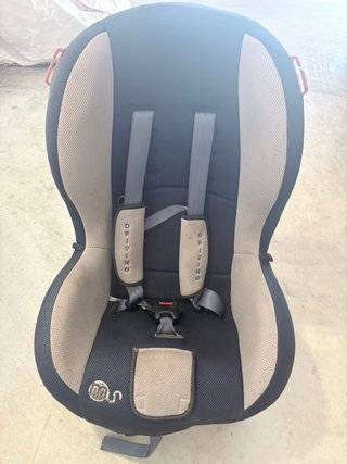 Silla de coche para niño/a hasta 4 años