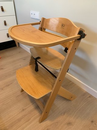 Trona de madera Kinderkraft. Urgente venta.