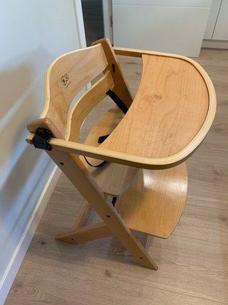 Trona de madera Kinderkraft. Urgente venta.