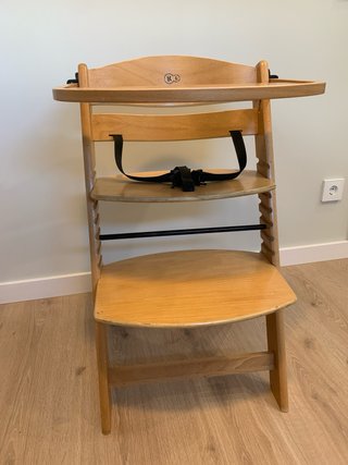 Trona de madera Kinderkraft. Urgente venta.