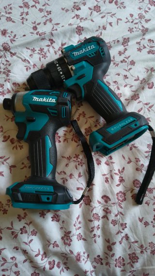 Juego Taladro y Atornillador Makita
