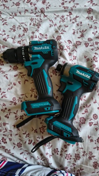 Juego Taladro y Atornillador Makita