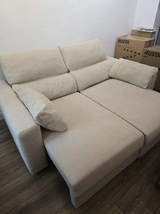 URGENTE - Sofá beige Eskilstuna Ikea