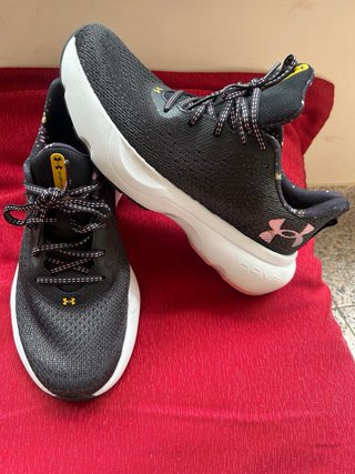 Under Armour HOVR Infinite Zapatillas Mujer