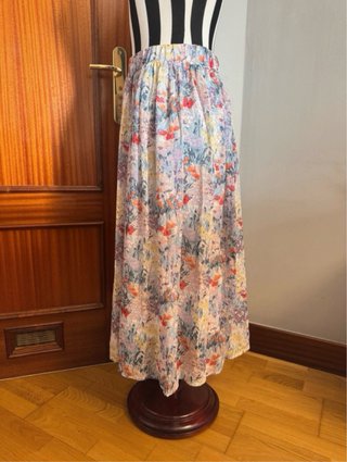 Falda vaporosa flores