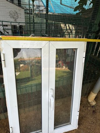 Ventanas de aluminio blancas