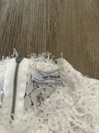 Top encaje blanco ZARA Talla S