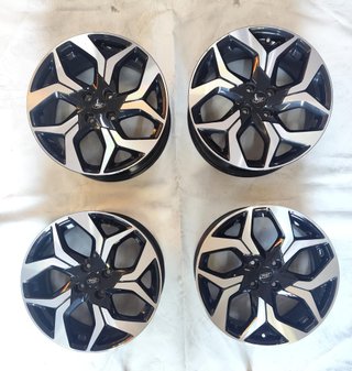 Juego llantas Original d Ford 4 tornillos de 18