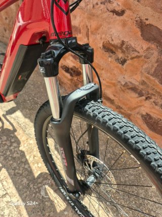 Bicicleta eléctrica Megamo Roja Talla S hasta 1,65