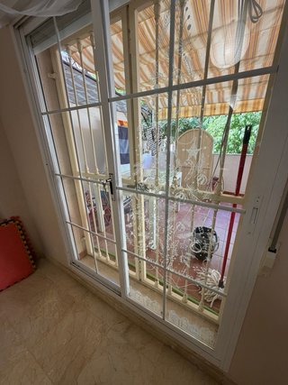 3 Ventanas correderas con palillera
