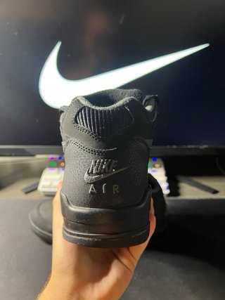 Nike Flight Legacy Triple Black