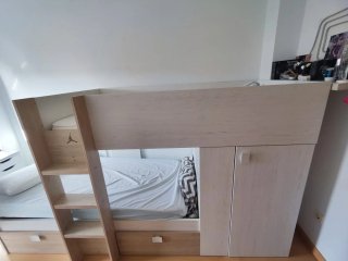 Cama tren con armario y cajones