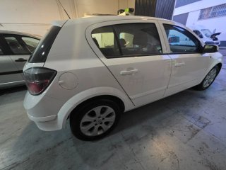 Opel Astra 2008