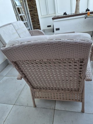 Conjunto de exterior: sillones y mesilla