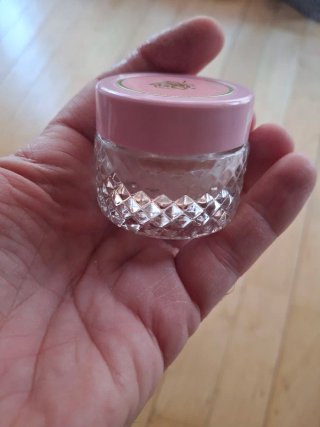 Avon Vintage Roses Roses Crema Sachet