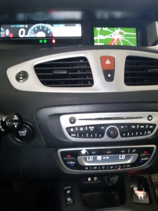 Renault Scenic 2011