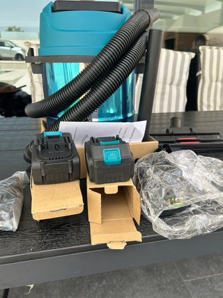 Aspirador con Baterías compatibles con makita