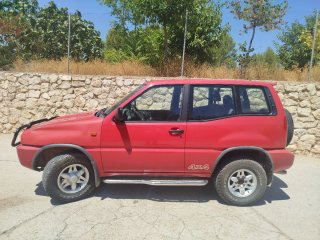 Nissan Terrano II 1995