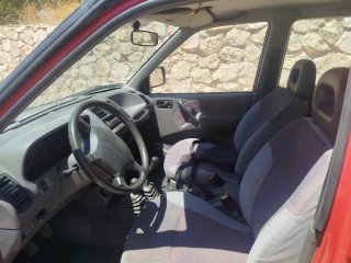 Nissan Terrano II 1995