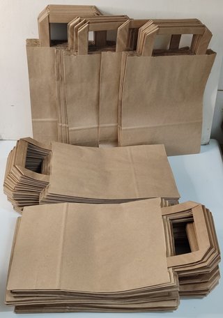 50 bolsas de papel kraft con asas (gran calidad)