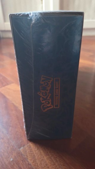 Ultra Premium Collection Mega Charizard X