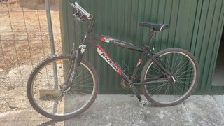 Bicicleta BH Radikal