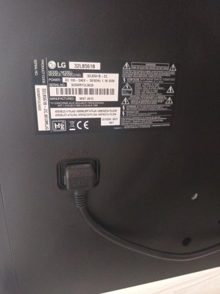 Televisor LG 32'' LED Negro