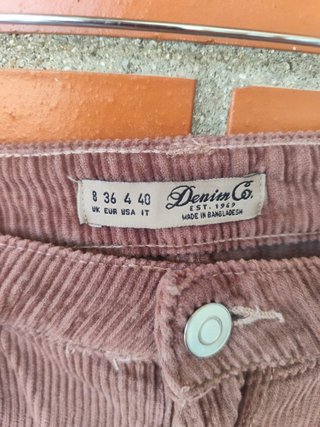 Pantalón de pana marrón
