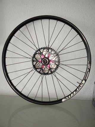 Ruedas Syncros 27.5 Eje100 muy ligeras 23mm ancho*
