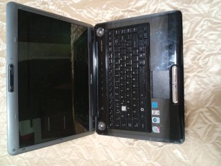 Portátil Toshiba A300 Negro/Gris
