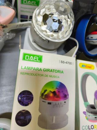 Electrónica LOTE: Auriculares Altavoces Luces LED
