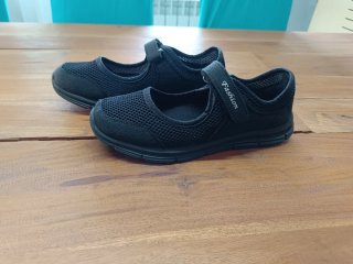 Merceditas Deportivas T39 cierre velcro muy cómoda