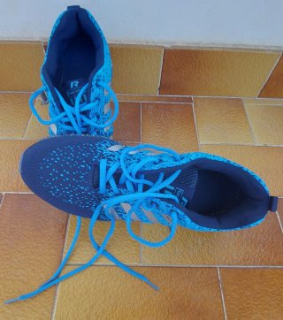 Scarpe da trekking blu e multicolore