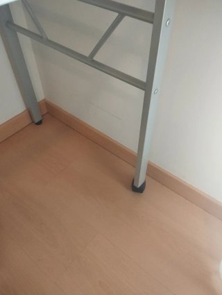 Mesa escritorio cristal y metal