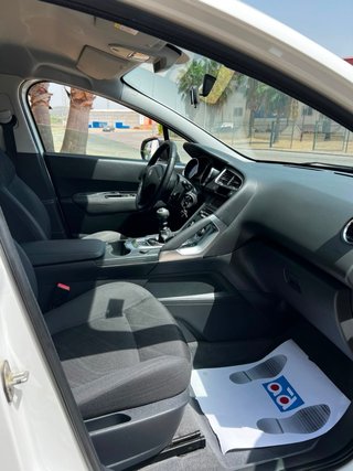 Peugeot 3008 2016