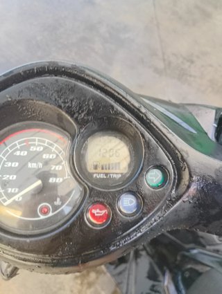 Yamaha Jog RR Negra y Roja