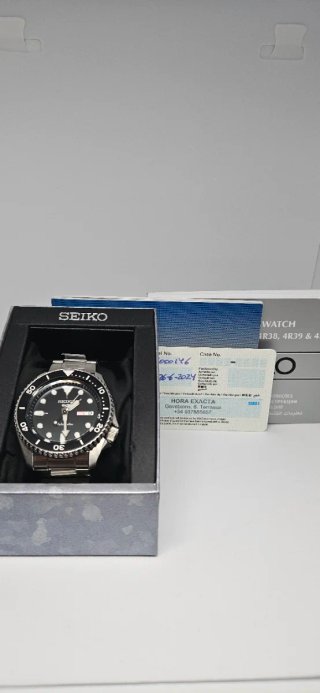 Seiko 5 Sports Automático Negro NUEVO FULLSET!