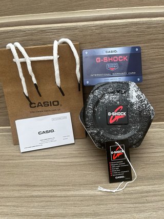 G-Shock GM-2100 Plata y Negro