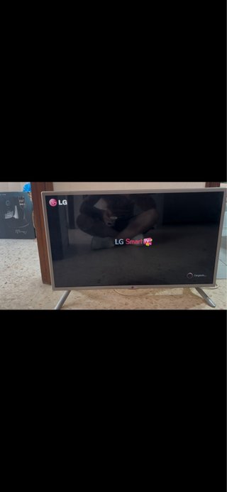 Televisión LG 37 pulgadas Plata