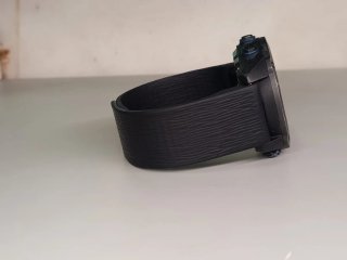 Reloj Garmin mk2i con bisel metálico
