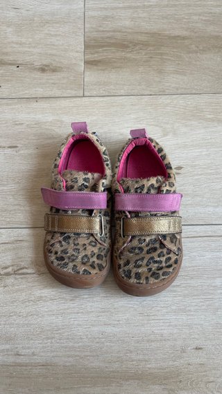 Zapatillas Poppis respetuosas leopardo. Talla 30