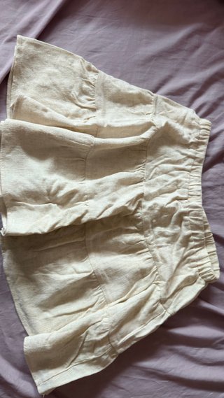 Faldas de Bershka y Stradivarius, nuevas