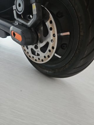 Patinete Eléctrico NIU KQ I3 PRO Negro