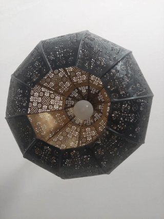 Lámpara de techo marroquí de metal calado negra