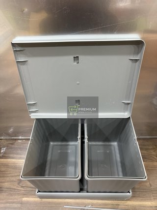 Cubos de Basura y Reciclaje con Tapa automática