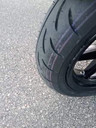 Yamaha Jog RR Negra y Dorada