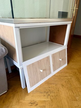 Mesa resistente Acurio