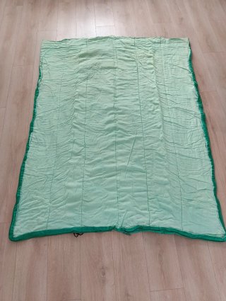2 Sacos de dormir verdes + REGALO